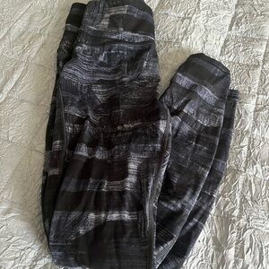 Lululemon Align blue mesh leggings size 6